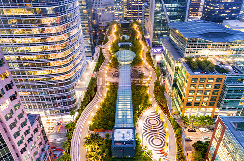 Navigating the Future: Salesforce Transit Center – Where Innovation Meets Sustainability 