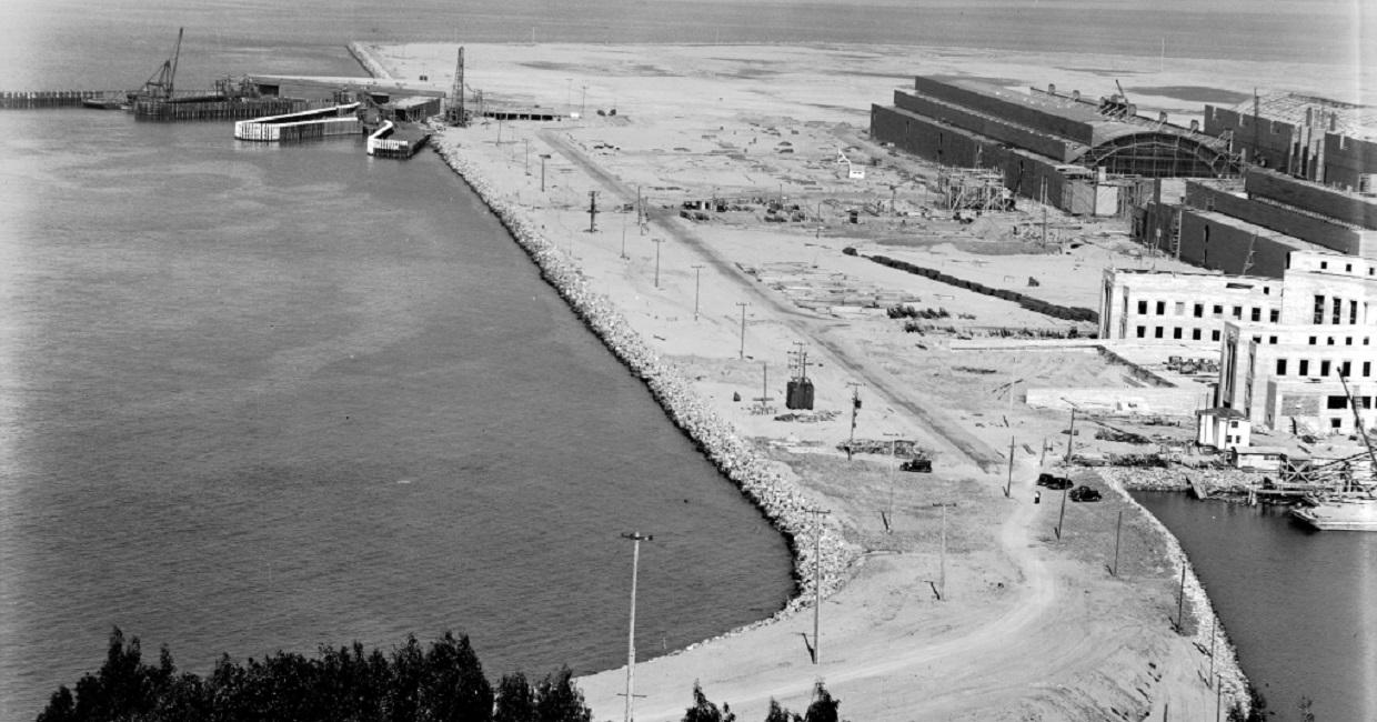 archive photo of Yerba Buena shoals