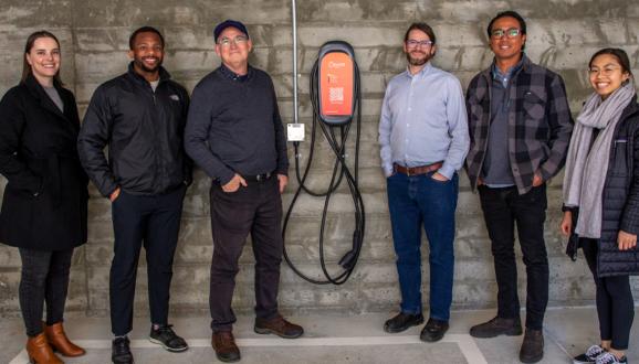 SFPUC and Habitat for Humanity joined forces with CleanPowerSF’s EV Charge SF program to bring electric vehicle (EV) charging stations to their latest affordable homeownership development in San Francisco at Amber Drive.