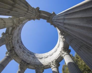 Sección de la corona del Templo del Agua de Pulgas